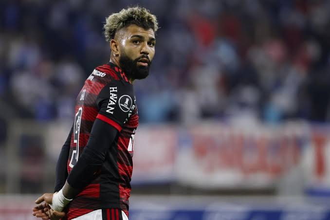 Gabigol e Flamengo: futuro incerto e impacto na imagem do jogador